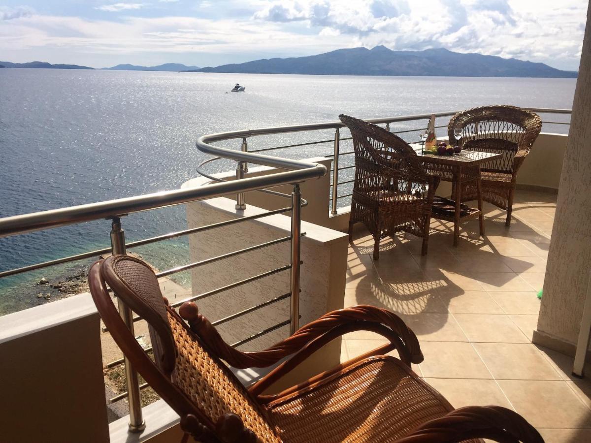 Royal King And Queen Apartment For Luxury Life Sarandë Exteriör bild