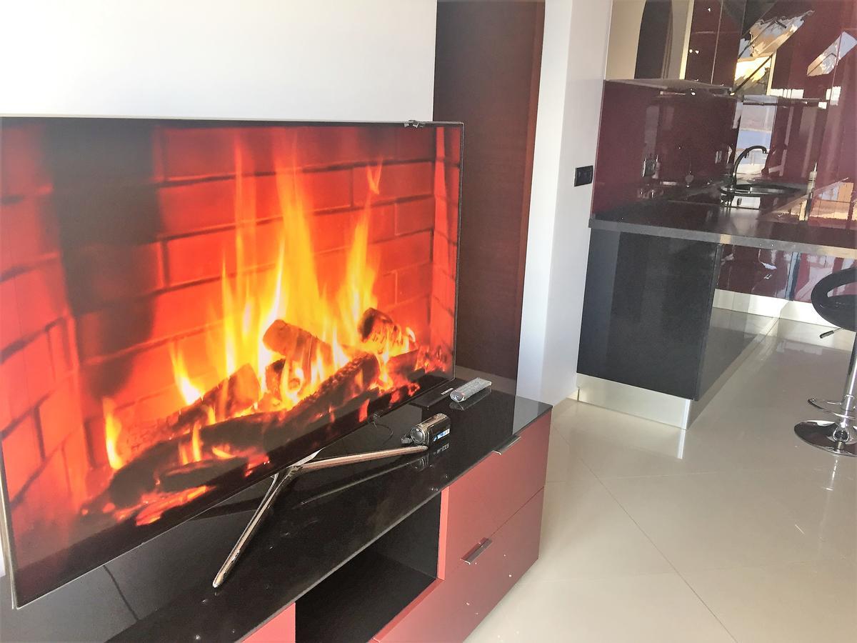 Royal King And Queen Apartment For Luxury Life Sarandë Exteriör bild