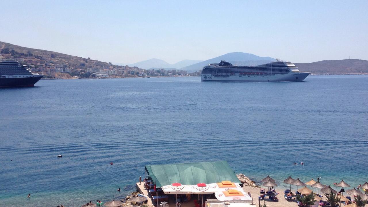 Royal King And Queen Apartment For Luxury Life Sarandë Exteriör bild